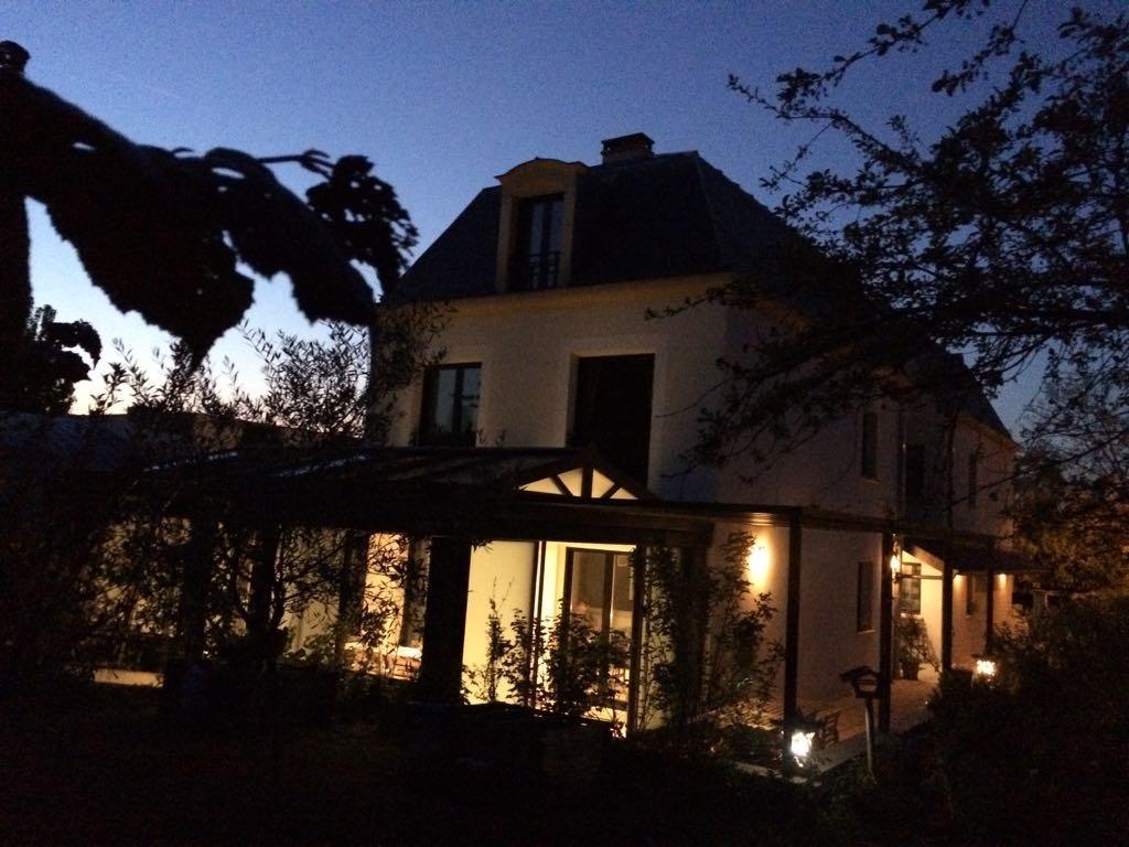 Maison D'Hotes Les Coudreaux Rueil-Malmaison Kültér fotó