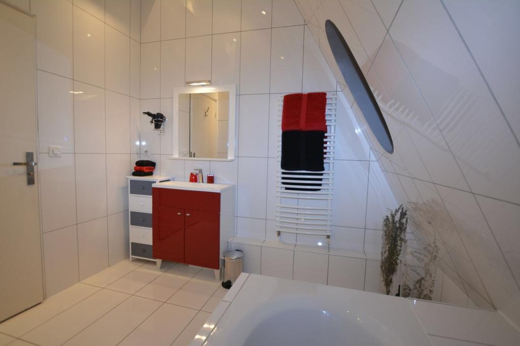Maison D'Hotes Les Coudreaux Rueil-Malmaison Kültér fotó